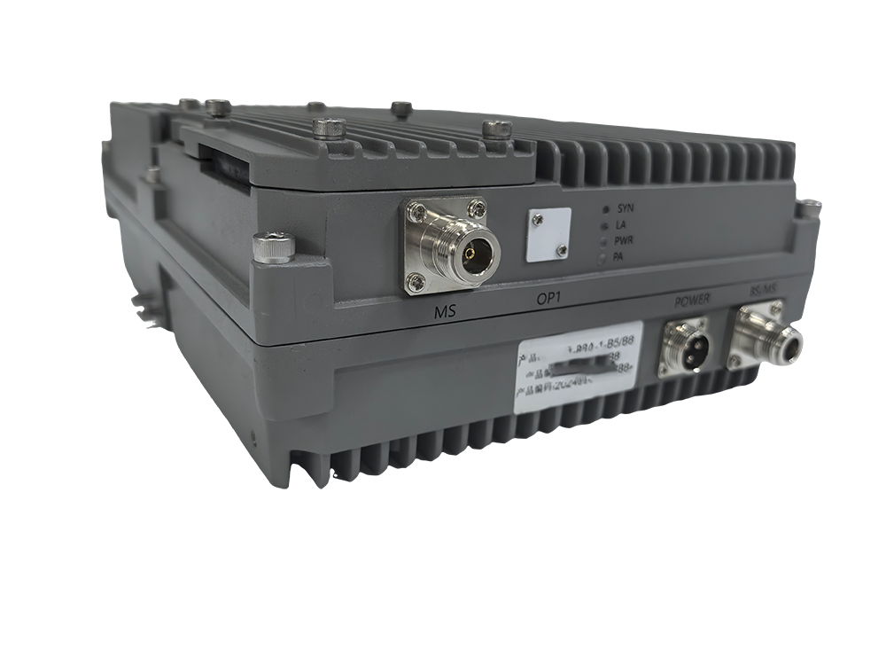  叶集三频手机信号接收器2000㎡